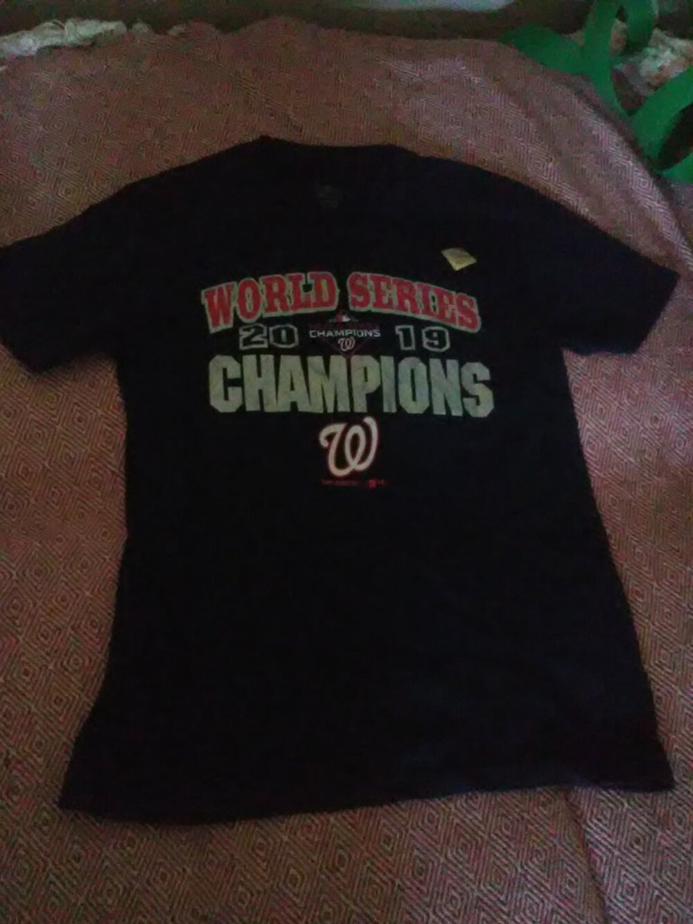 M t shirt